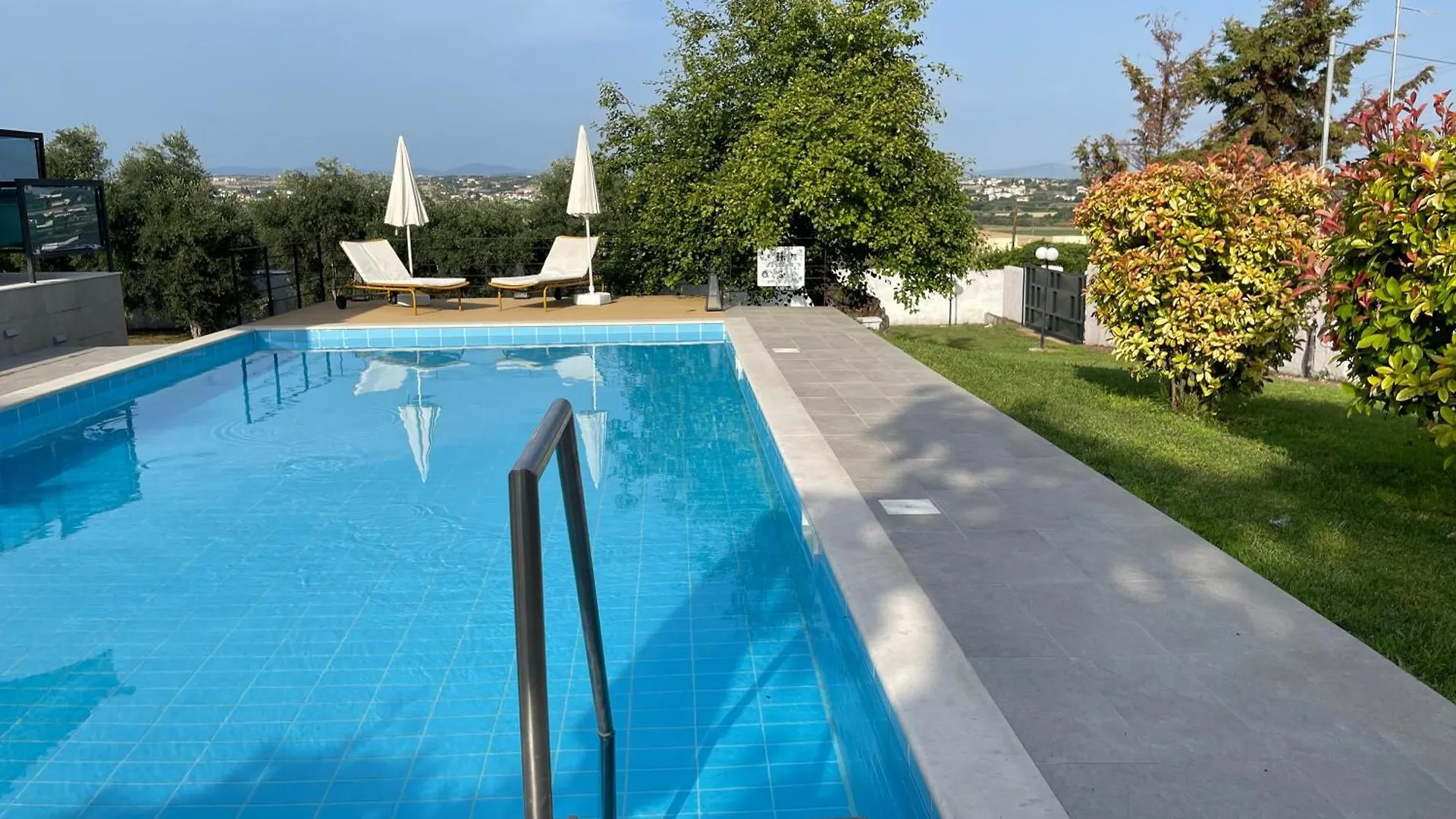 Serenity House Epanomi